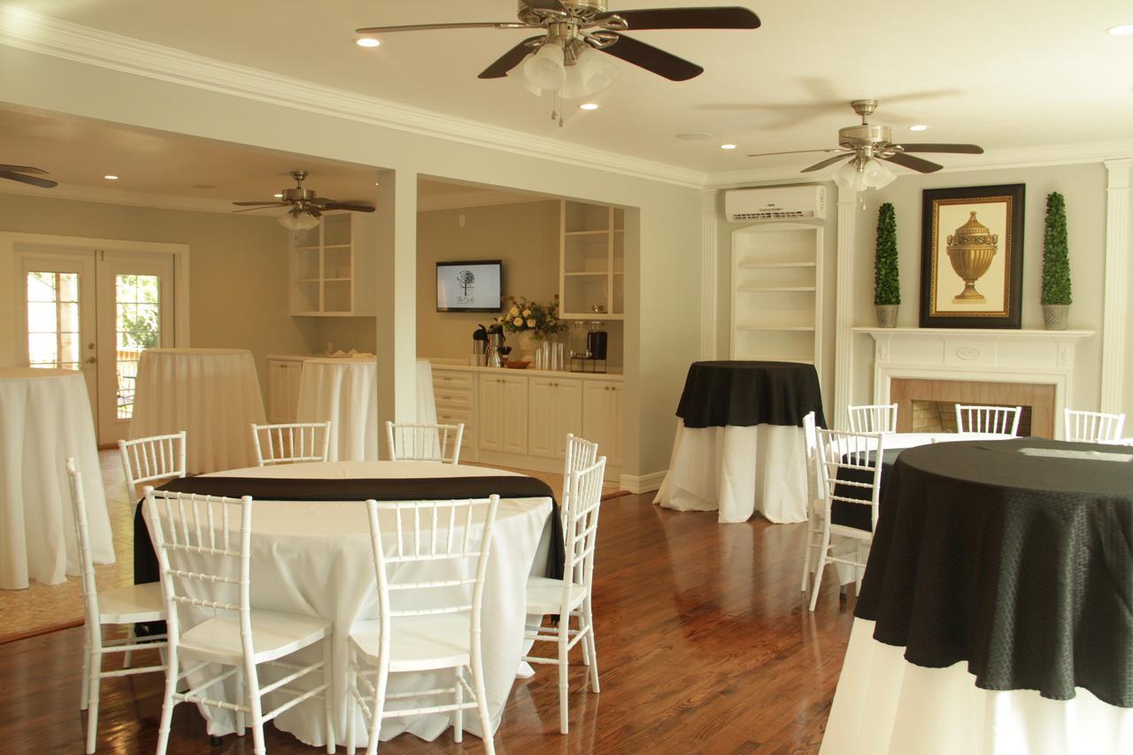 The Oaks Bed And Breakfast 설파스프링스 외부 사진